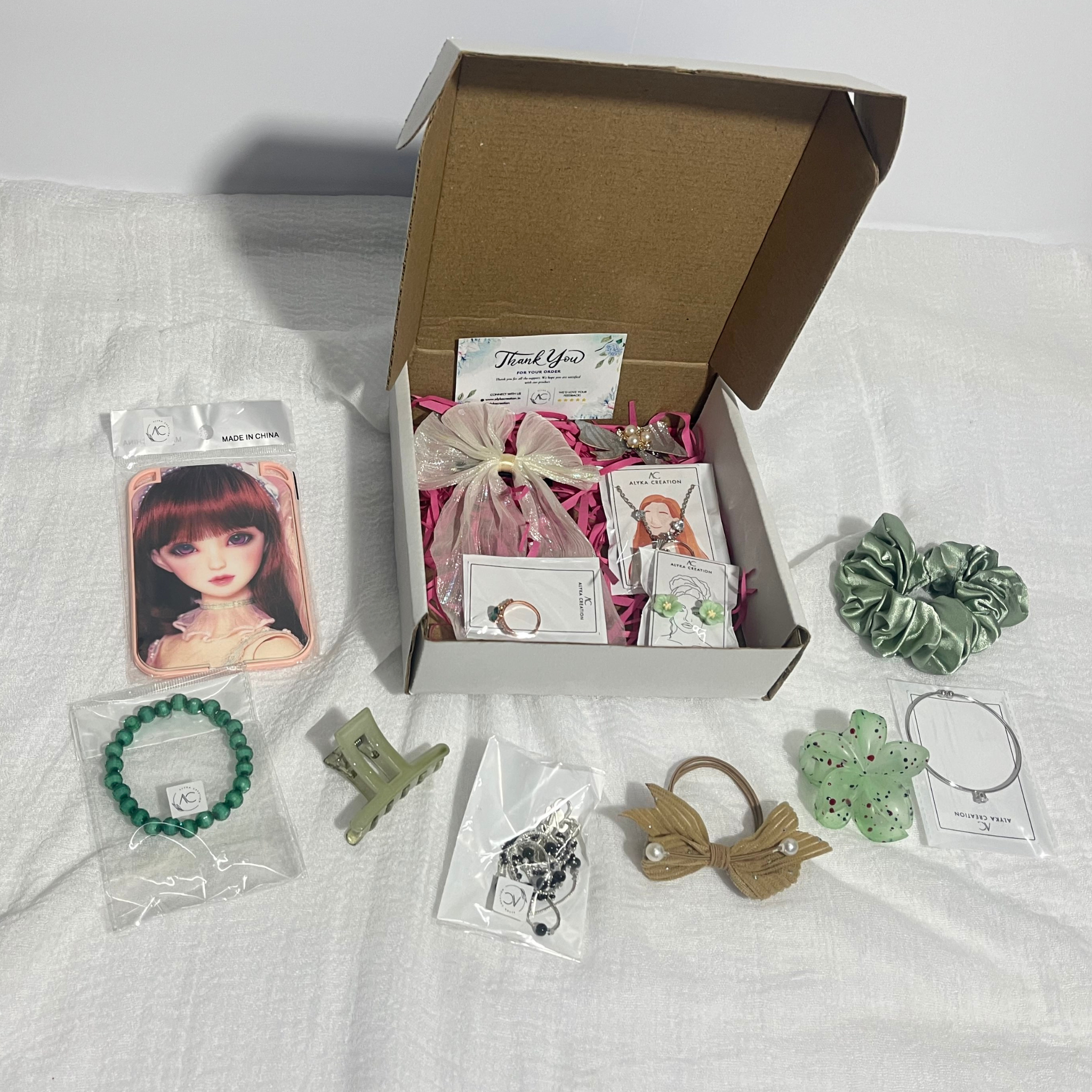 13-Pieces Gift Hamper ( Best for Loved one, Sister, friends, etc)